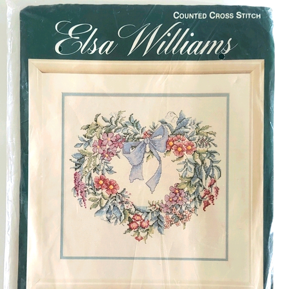 Elsa Williams Heartfelt Wreath Cross Stitch Kit